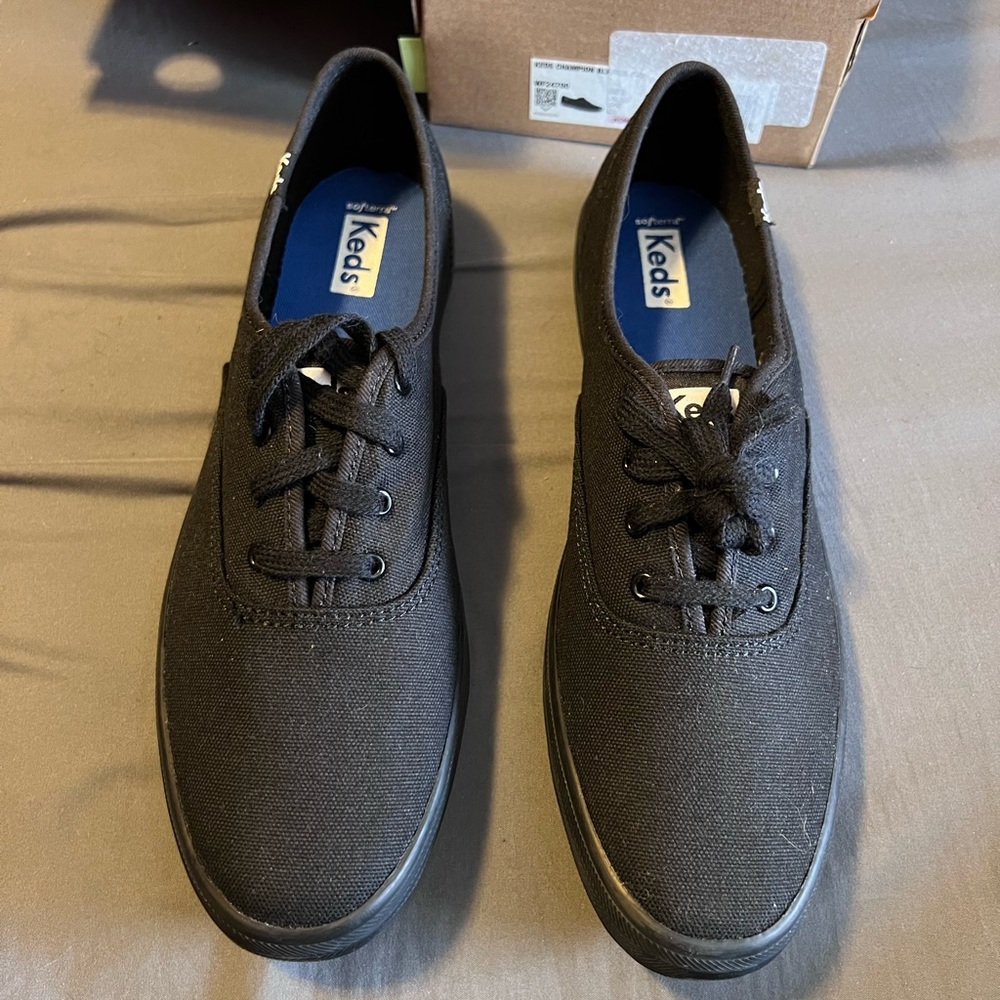Keds Black Canvas Shoes 9.5